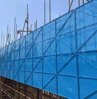 爬架网 钢板网 建筑爬架网 外架钢板网.#建筑爬架网 #爬架